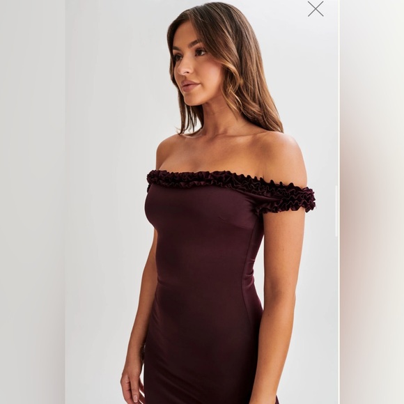 Meshki Arielle Off The Shoulder Dress in Plum NWT - Picture 6 of 11